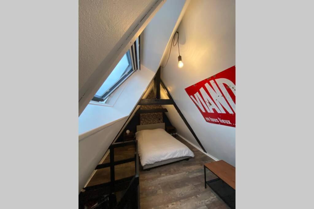 La Maison Sevigne - Appart Hotel - N°6 L'Indus Бетюн Экстерьер фото